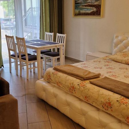 Palanga Apartaments - Mickeviciaus 8 Kültér fotó